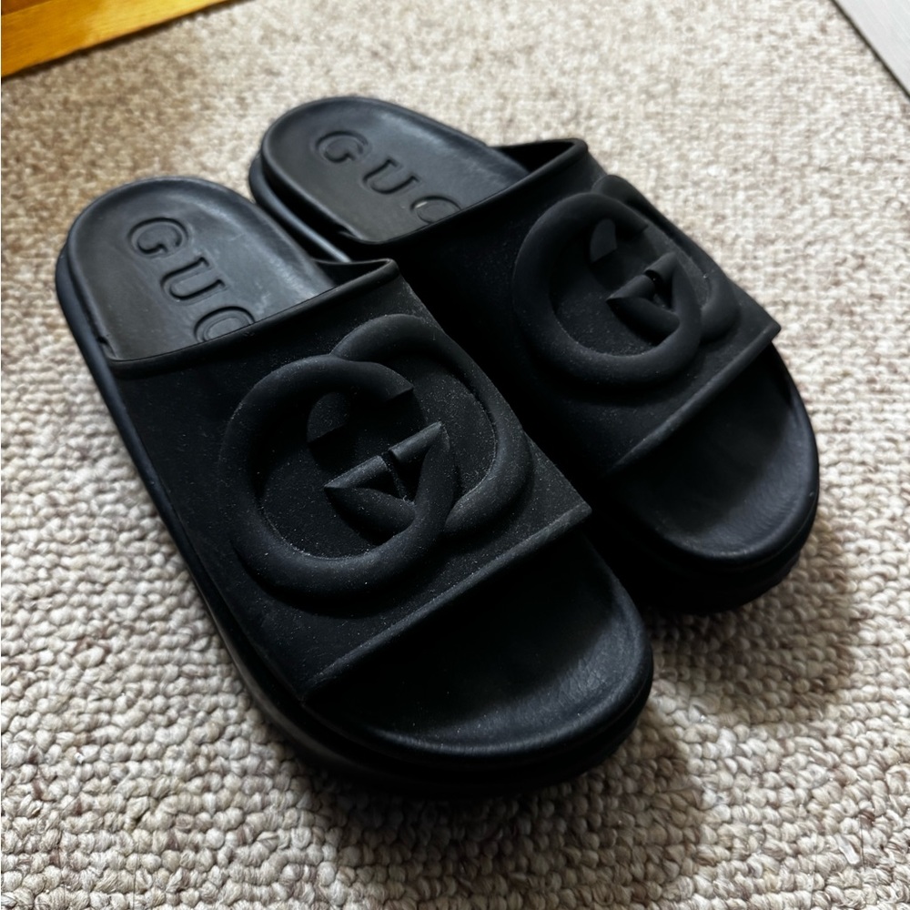 Gucci Black Embossed Logo Slides